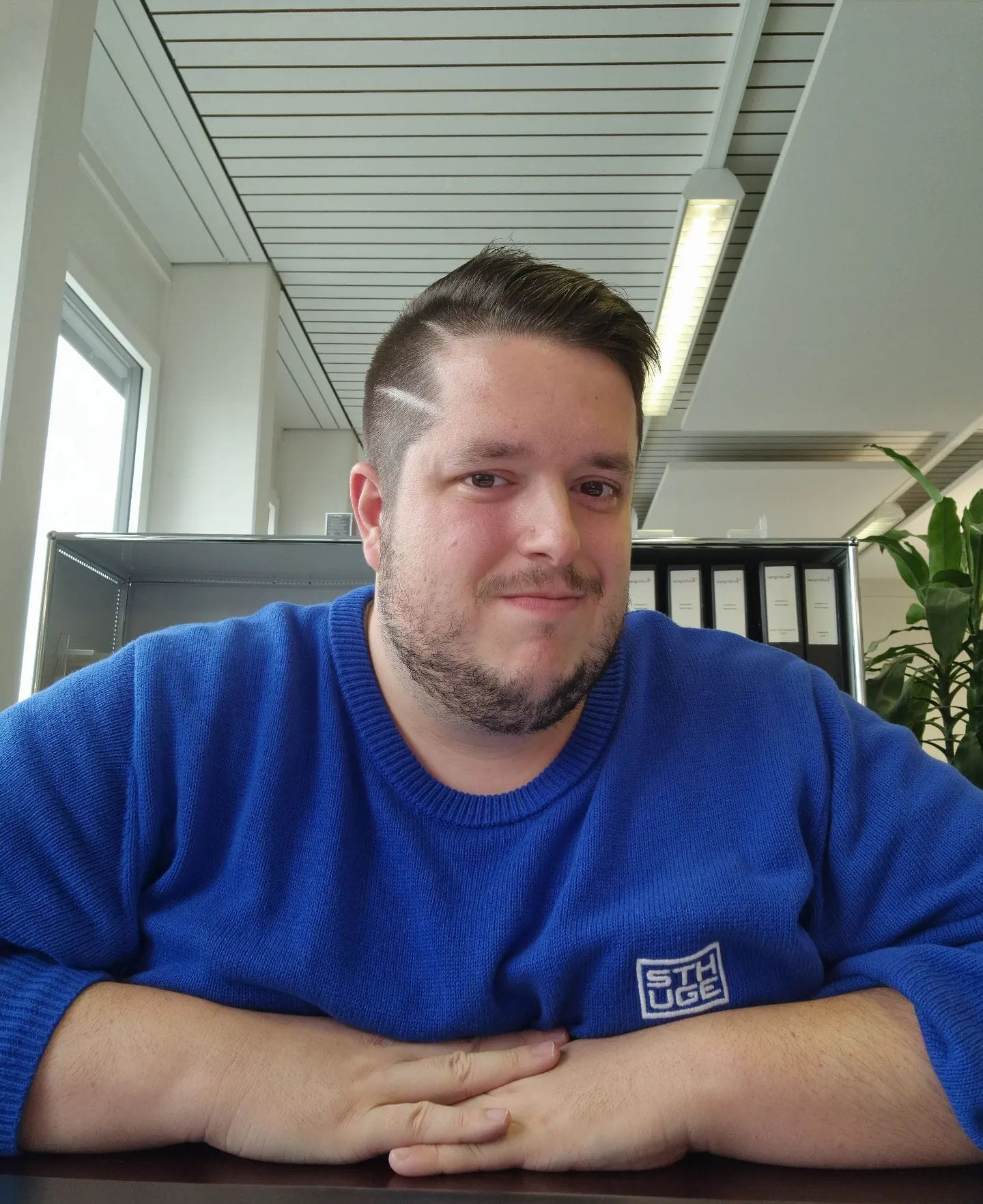 Sklave Fabio Ponti – öffentlich entblößt